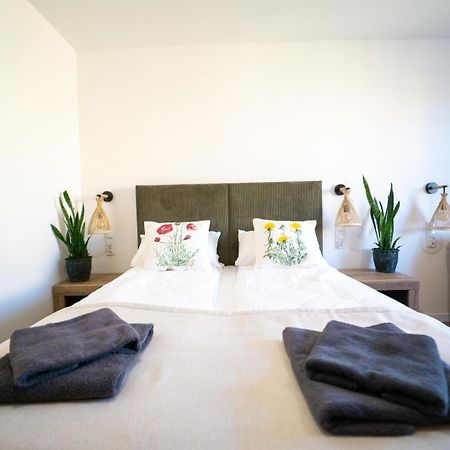 Cztery Pory Roku Apartman Wiele Kültér fotó