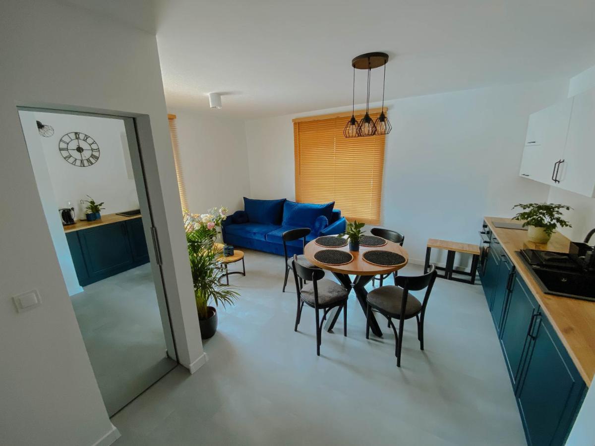 Cztery Pory Roku Apartman Wiele Kültér fotó