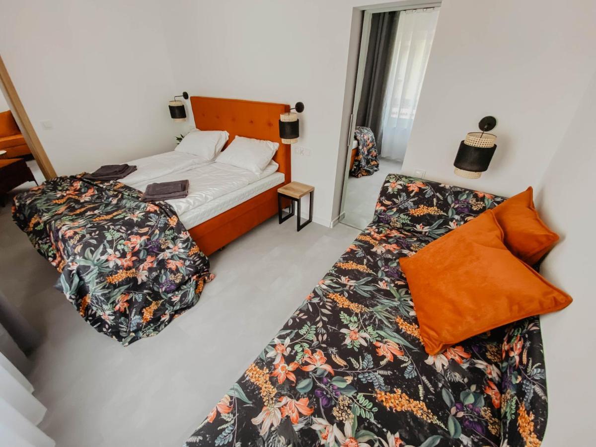 Cztery Pory Roku Apartman Wiele Kültér fotó