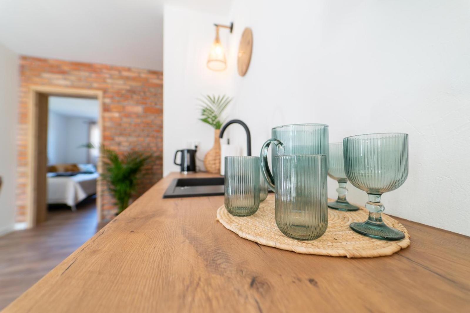 Cztery Pory Roku Apartman Wiele Kültér fotó
