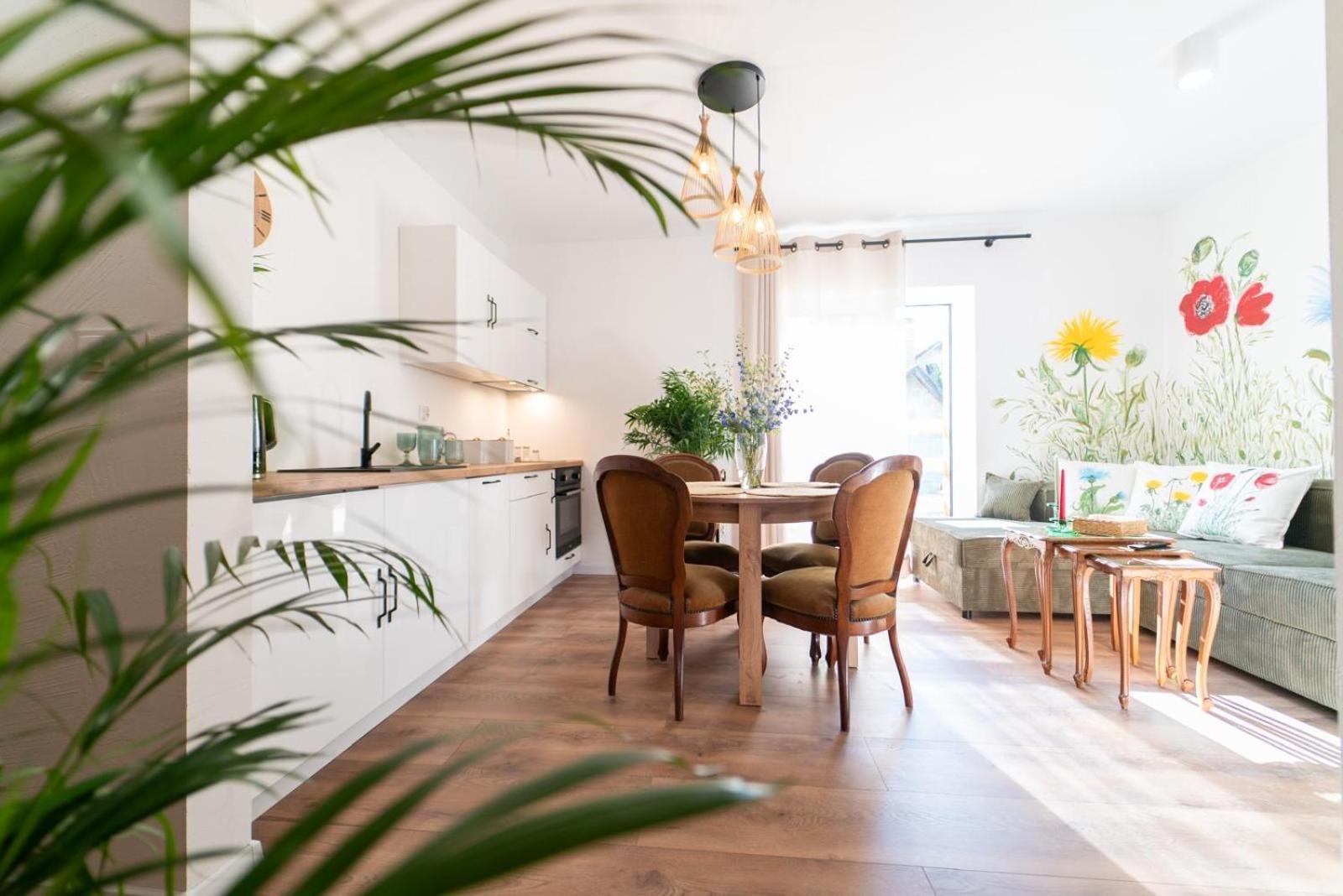 Cztery Pory Roku Apartman Wiele Kültér fotó
