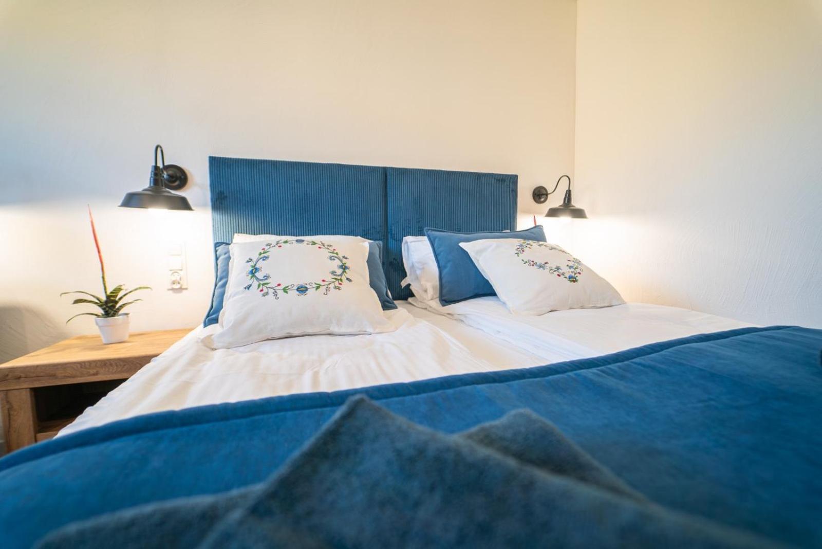 Cztery Pory Roku Apartman Wiele Kültér fotó