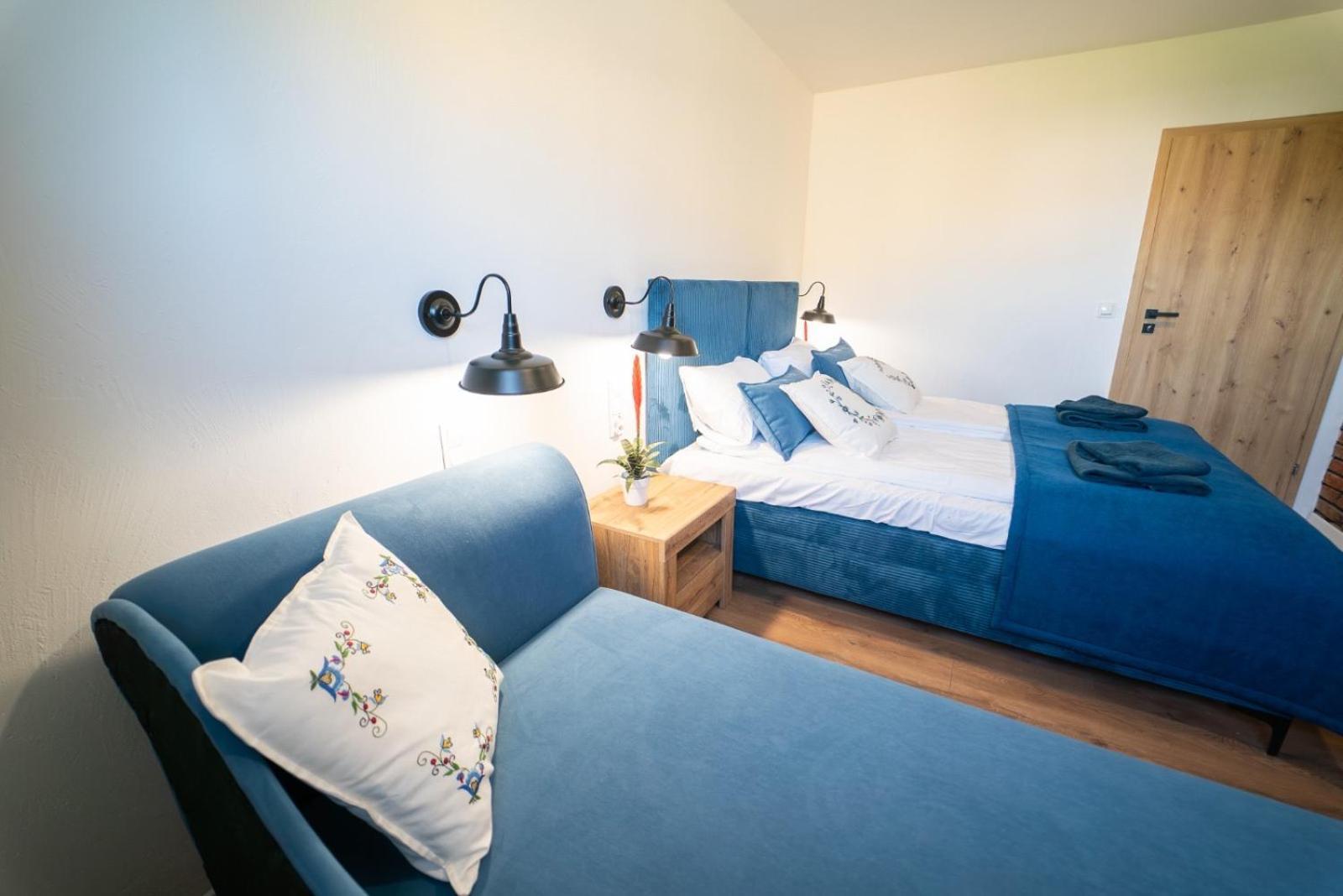 Cztery Pory Roku Apartman Wiele Kültér fotó