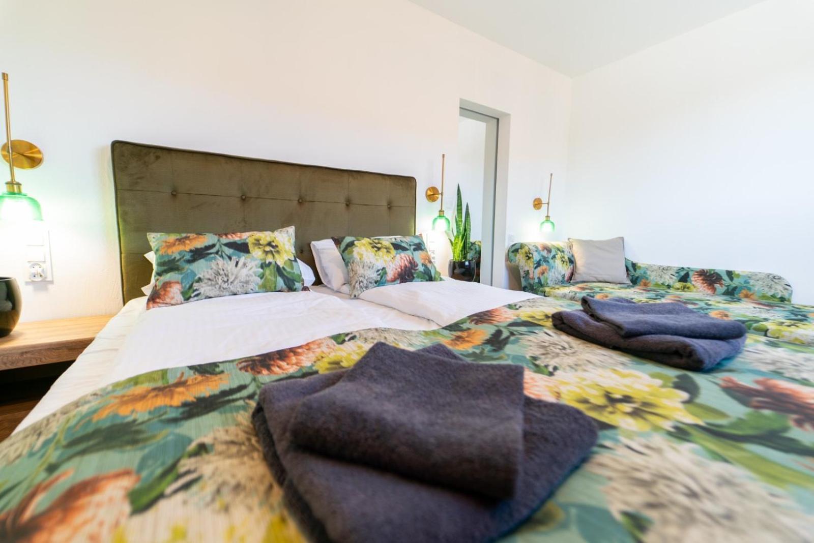 Cztery Pory Roku Apartman Wiele Kültér fotó