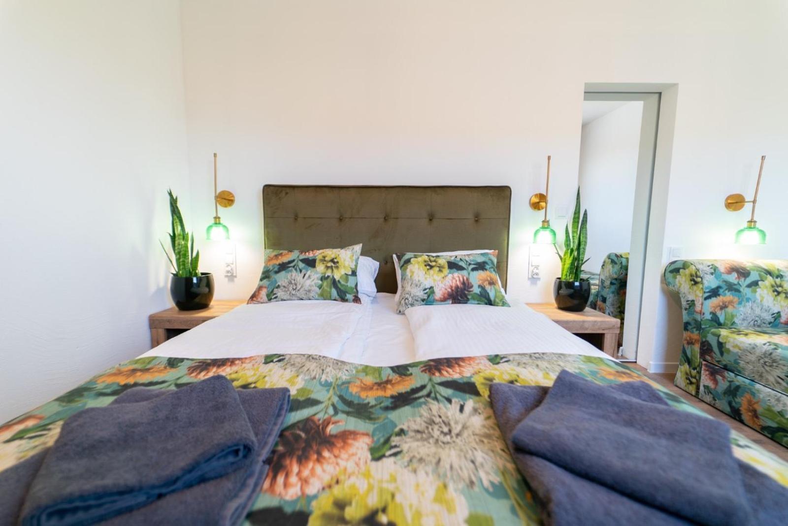 Cztery Pory Roku Apartman Wiele Kültér fotó